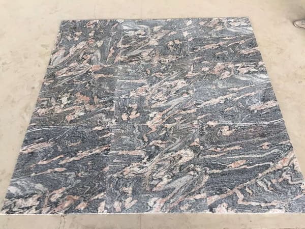 China Juparrara Polished Granite Tiles